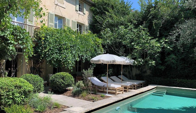 Villa Maillane, 18th century residence completely renovated