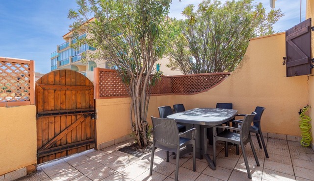 Villa 'Maison Barcares Fb 114' with Private Terrace, Wi-Fi and Air Conditioning