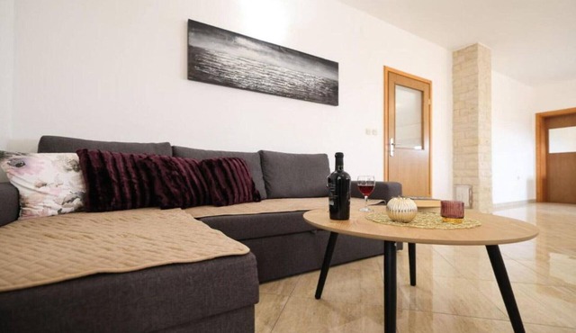Villa Maja - Three bedroom villa with pool