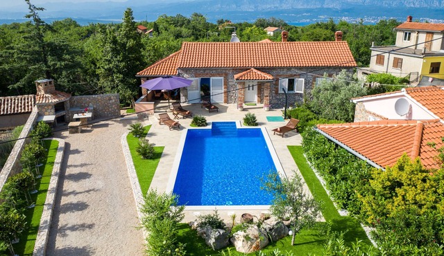 Villa Maja with private swimming pool