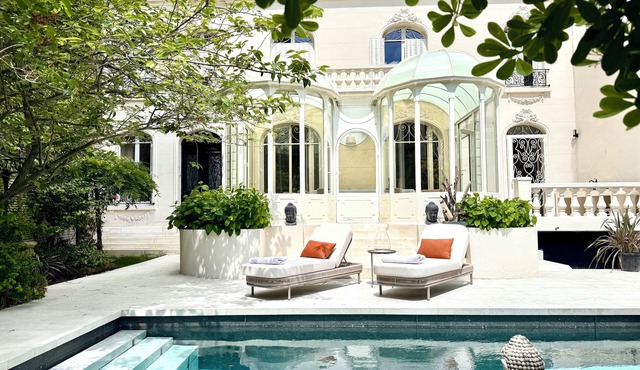 Villa Mandé - Paris Avec Piscine, SPA et Fitness