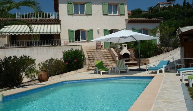 Villa: Mandelieu LaNapoule, Air Conditioning, Private Pool, Sea, Esterel Views,