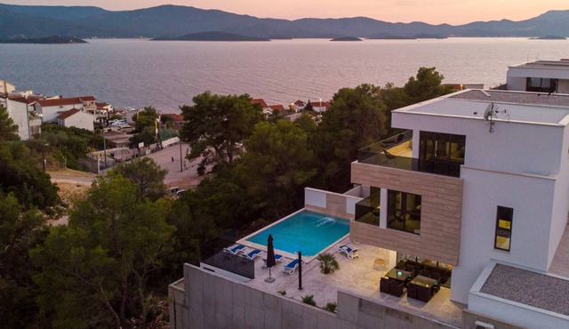 Villa Mara in Komarna by Villas Guide