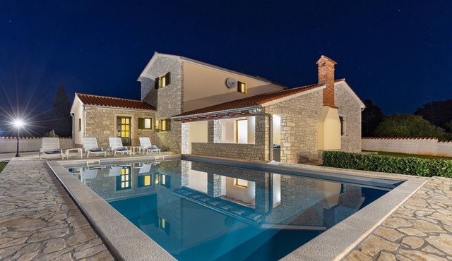 Villa Mara is located in the village Modrusani, Rovinj area.