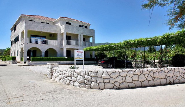 Villa Marijana