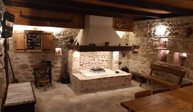 Villa MariLu- Family house (82991-K1) - Lecevica