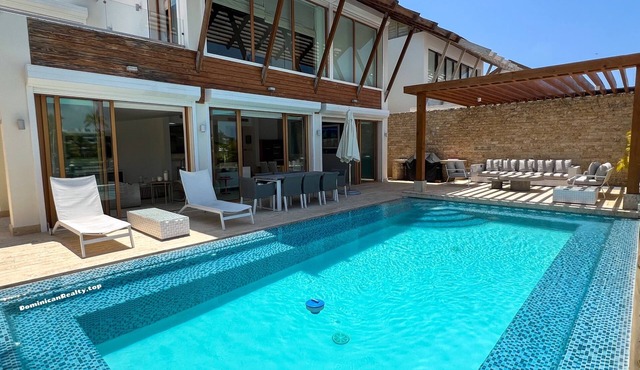 Villa Marina Cap Cana 3 min walk beach