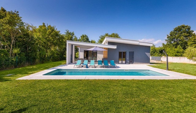 Villa Mariva - beautiful modern built villa with private pool