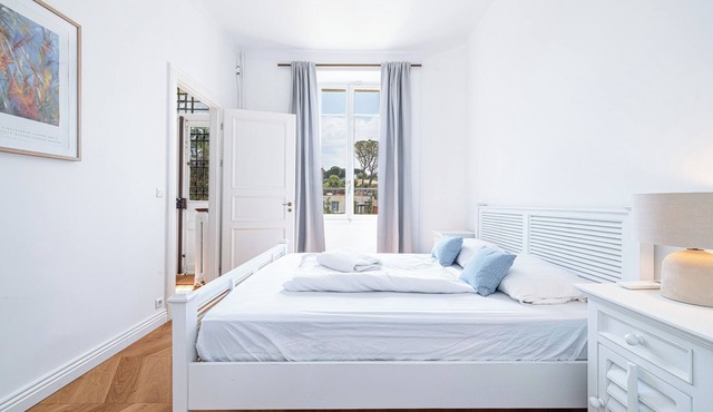 Villa Marli Cap D'Antibes 300 Meter from Plage de la Garoupe