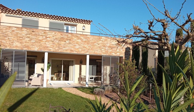 Villa Marlo, Le Plan de la Tour