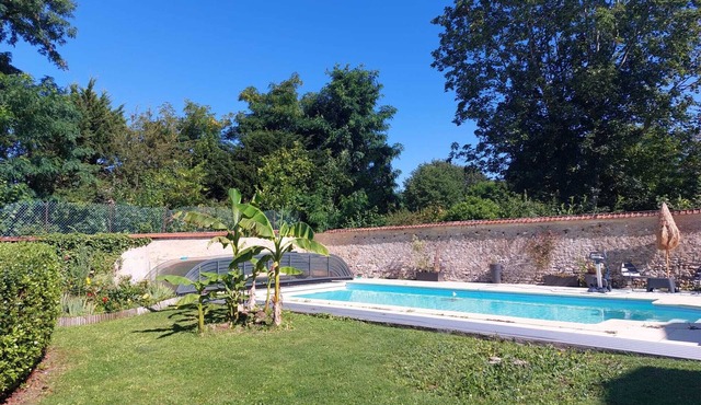 Villa Marnier - Les Demoiselles at Versailles