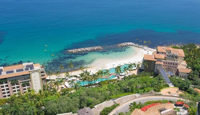 Villa Martha Garza Blanca with Chef & Full Staff