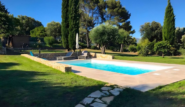 Villa 'Mas Jas' with Mountain View, Private Pool and Wi-Fi