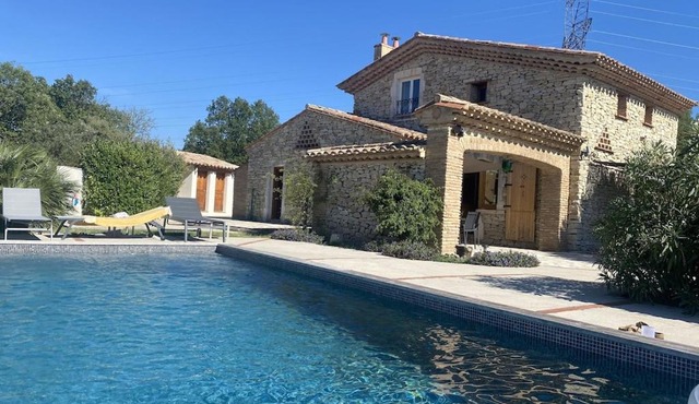 Villa Masada location saisonnière Ardèche-Provençale