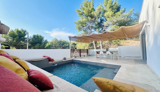 Villa Mathaia Cassis, with swimming pool