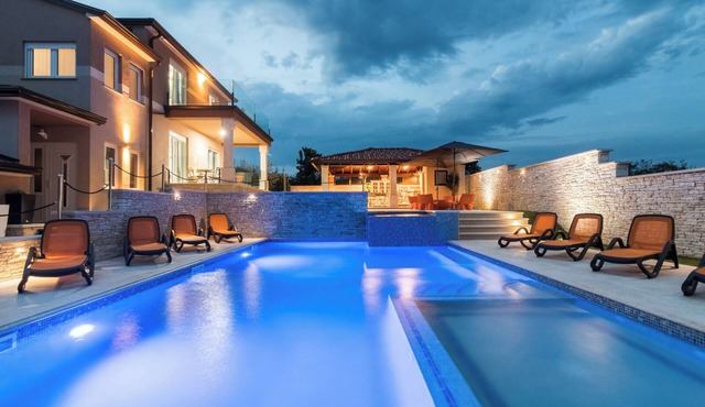 Villa Maxima (Istria - Pula)