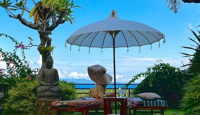 Villa Maya Bali 3,229 sq ft villa ocean view breakfast included NEW !