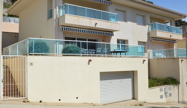 Villa "Medas Maura 8" with Pool, Wi-Fi, Balcony and Terrace