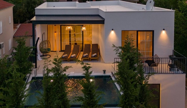 Villa Medellin ZadarVillas