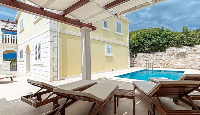 Villa Mediterana by Villas Guide