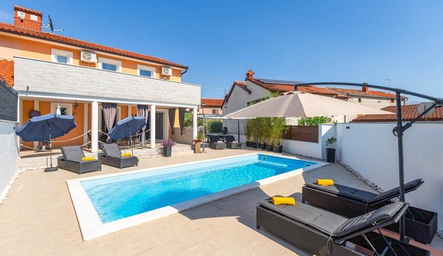 Villa Melani Vita by Villa Plus