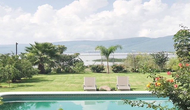 Villa Meli 1 The perfect place to be, a Relaxing cozy house with a Mexican home accent.