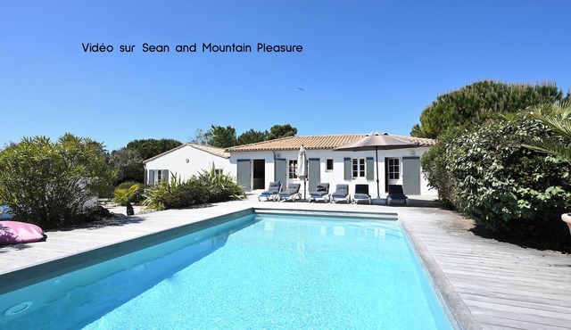 Villa Mer -50 m from the Sea-Swimming Pool Cff- 12 to 14 P,Enclosed Garden-Quiet