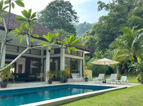 Villa Meranti - Spacious Private Pool Villa