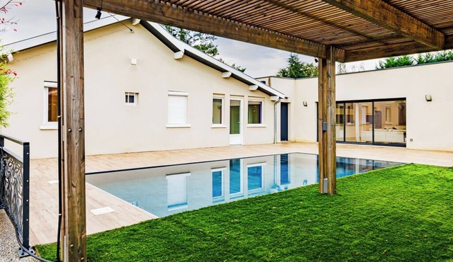 Villa Meyzieu Grand Large