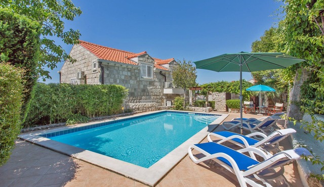 Villa Mia