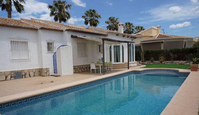 Villa MIGUEL in Els Poblets.