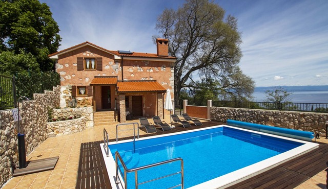 Villa MIlena-An oasis of peace and relaxation in small Istrian village