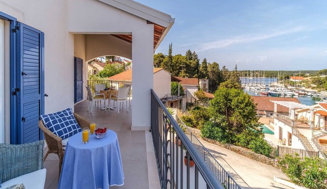 Villa Milna Bay, heated pool, Milna, Brač Island