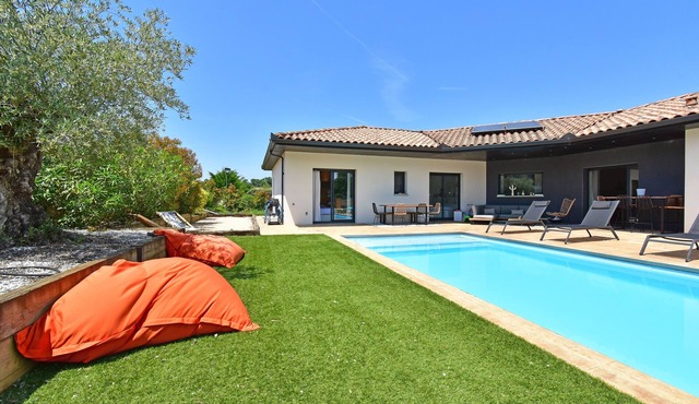 Villa Miluva - Maison climatisée avec piscine