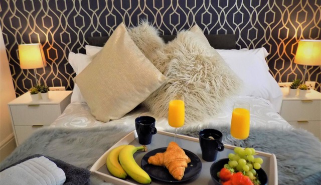 Villa Mimosa 2 - Your perfect Cardiff stay with Sotero Lettings & Management