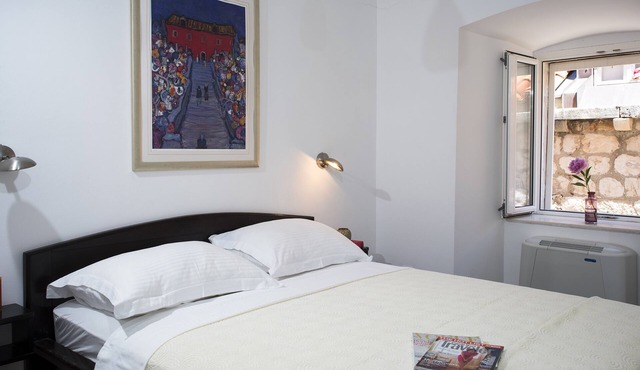 Villa Mirabilis, a luxury two bedroom villa with balcony, Dubrovnik Old Town