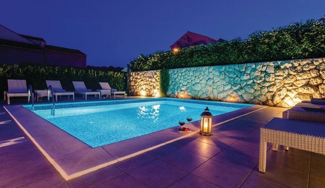 Villa Mirela