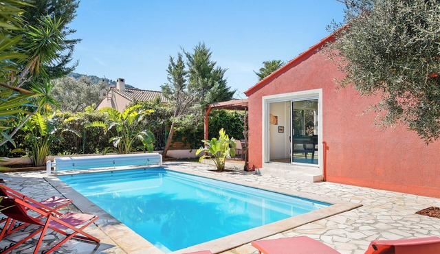 Villa Moderne avec Piscine Privée