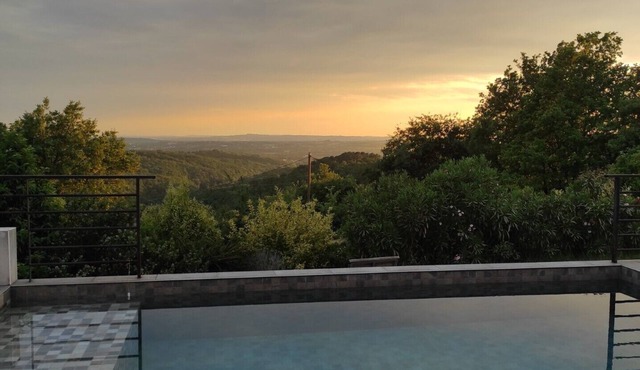 Villa Moderne Avec vue Exceptionnelle, Idéale Pour des Vacances de Rêve !