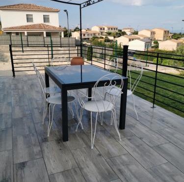 Villa moderne sur les hauteurs d'Aramon