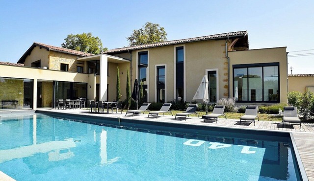 Villa Molinant, escape in Golden Stones