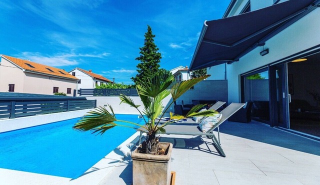 Villa Mondo Adria with private pool