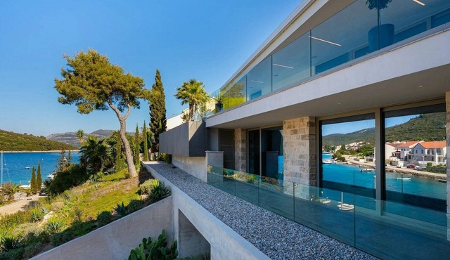 Villa Moreska | Korcula | Seafront | Infinity Pool