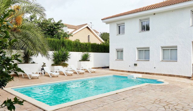 Villa "Naizan" with Private Pool, 3 Terraces and Wi-Fi