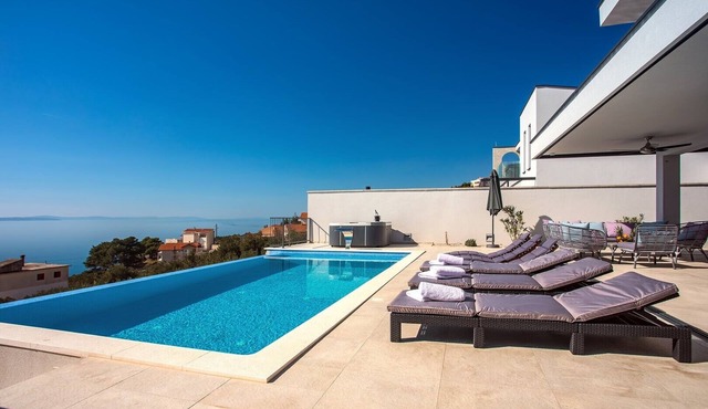 Villa Nano - Private heated 32 sqm infinity pool, a jacuzzi, amazing sea views