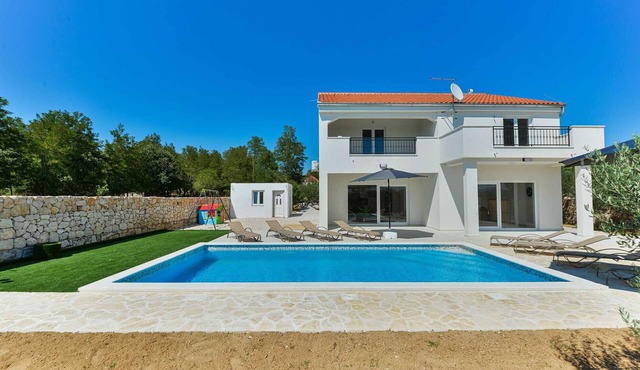 Villa Natura with private pool