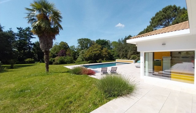 Villa Nature 5* I 10 couchages I Piscine Chauffée I Parc 2ha