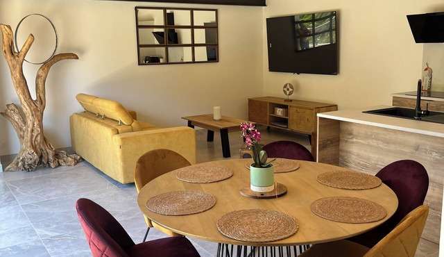 Villa'nduzienne, new villa in a quiet area, spacious and pleasant.