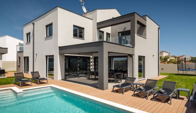 Villa Nea by Villas Guide