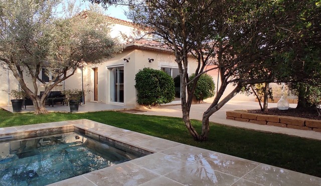 Villa near Pont du Gard and Uzes located in Collias